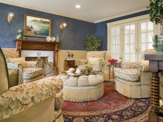 Traditional English Living Room with a Twist 02